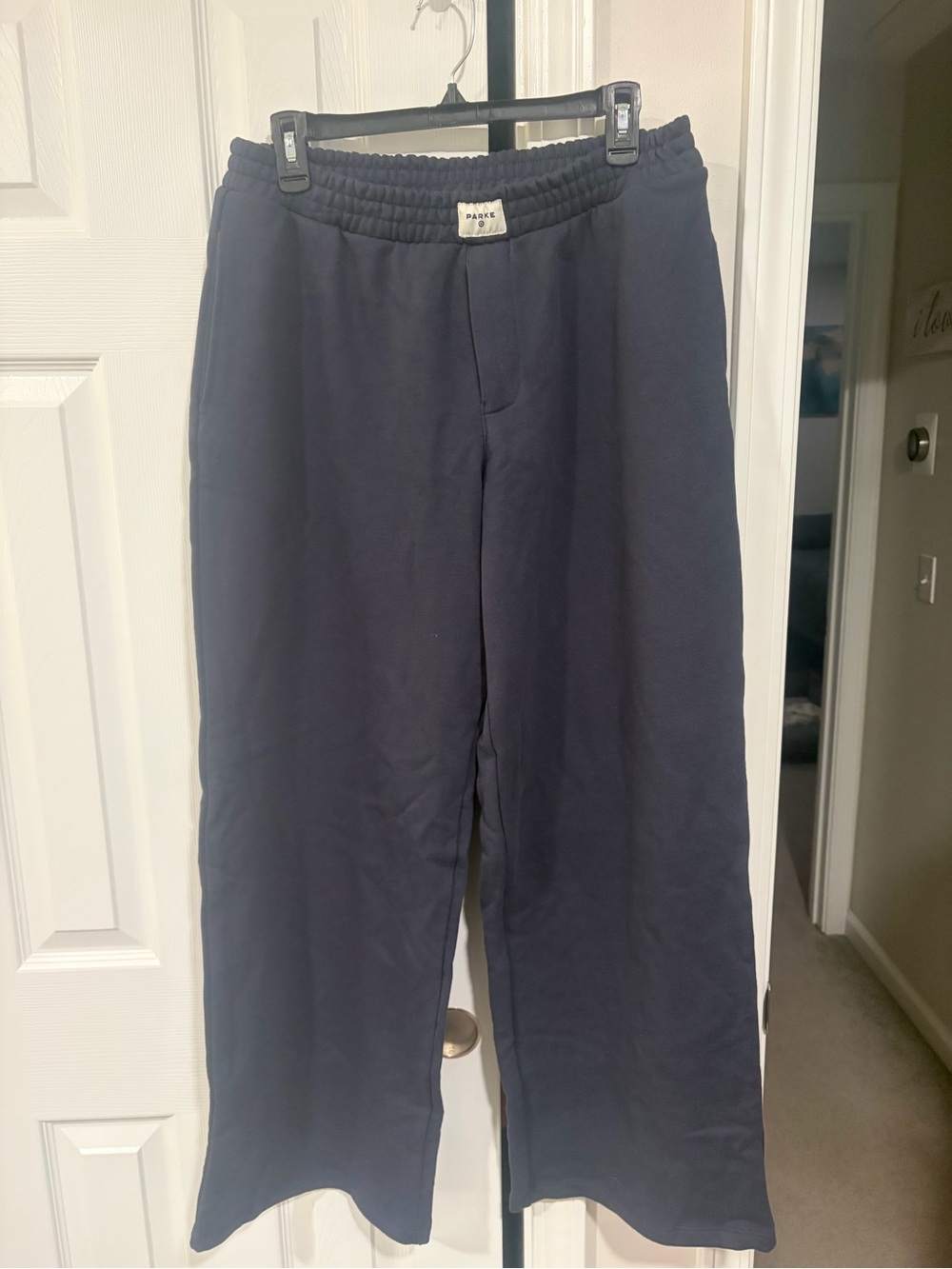 Parke Women’s Medium Navy Lounge Pants